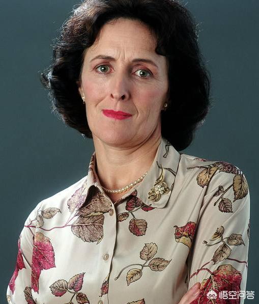 女儿进入中学作为家长应该怎样教育孩子自尊