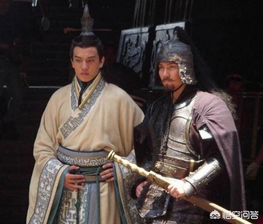 秦王赢政:那么问题来了，秦王子婴跟秦始皇到底是个啥关系？