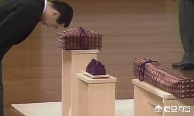 本物中国人杨丽玲:日本新天皇正式即位，传说中的三神器是否真实存在？