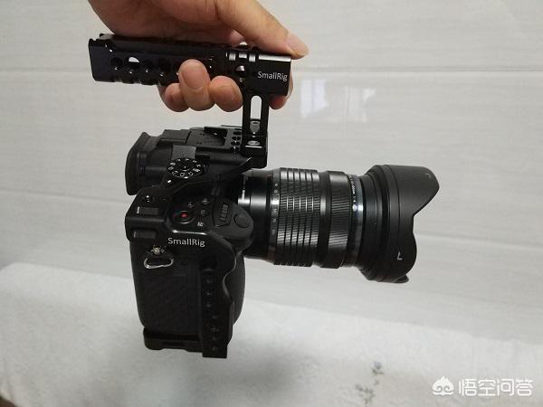兔笼架:兔笼架子 用松下GH5拍视频时，搭配兔笼可以起什么作用？