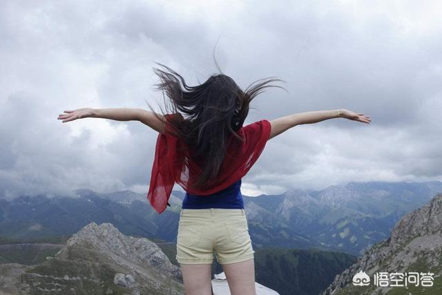 我爱搜罗网的相册:有些女士出门旅游爱拍照是什么原因？