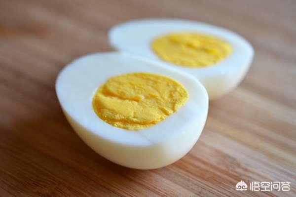 红白皮鸡蛋哪个营养更高，鸡蛋，红壳好还是白壳的好