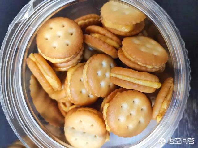 蛋黄粉:咸蛋黄粉在饼干中起到什么作用？
