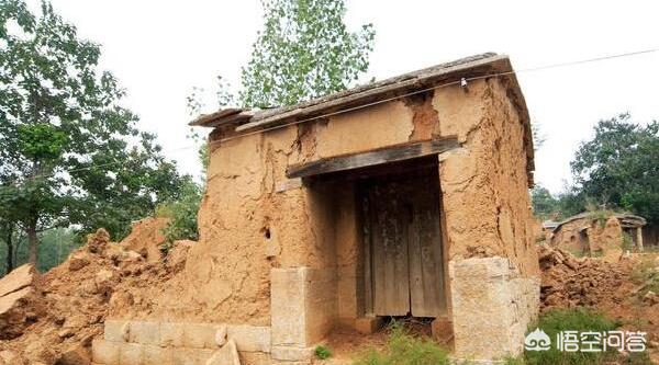 新房风水看前三年,为什么农村里老话造新房，三年好运？