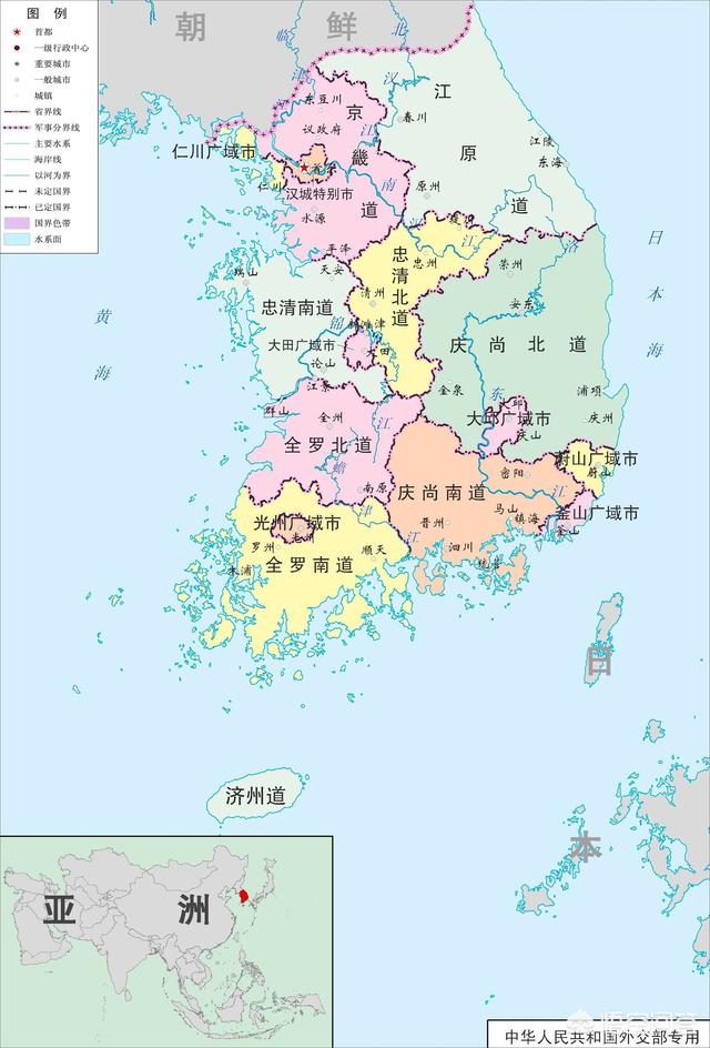 爱与狗同行剧照:爱狗人士是一种病吗？如此偏执，对狗有爱心为何对人却不愿相助？ 爱与狗同行电影剧情片