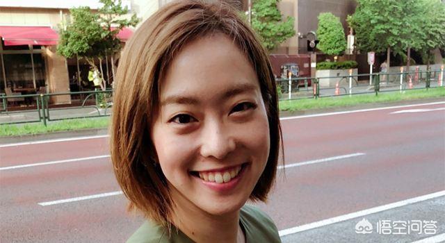 郑州90后活剥小狗图片疯传:对于郑州融创城假摔你怎么看？