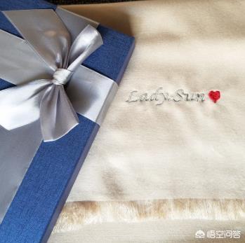 圣诞节给男朋友送什么礼物能让他刻骨铭心？