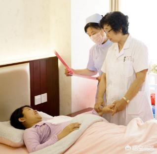 李白撒贝宁的老婆:撒贝宁当爹，喜获双胞胎，关于宝妈的产后护理，该注意什么？