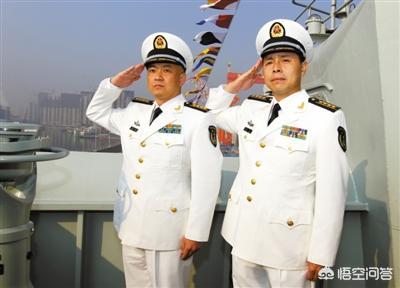 韦慧晓:航空母舰的舰长一般是什么军衔