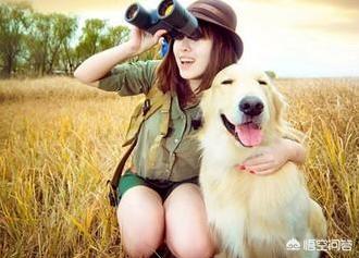 女人爱狗狗群视频:女人给狗狗喂饭的视频 为什么大部分女生都爱养公狗？