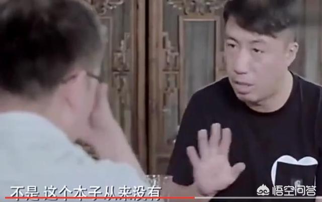 张艺兴整容前真吓人:张艺兴曾经经历过什么心酸的事情