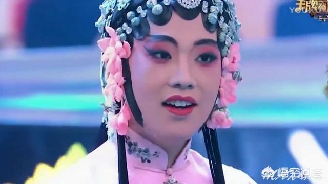 贾玲瘦的照片:减肥之后，容貌变化到底会有多大？