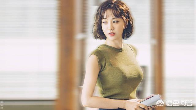 小彩旗资料:曾经在春晚舞台惊艳众人的小彩旗，现在怎么样了？