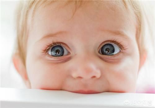 肚子里有蛔虫的症状:九个月宝宝肚子里有蛔虫的症状 孩子被蛔虫感染，会出现哪些症状？应该怎样预防？