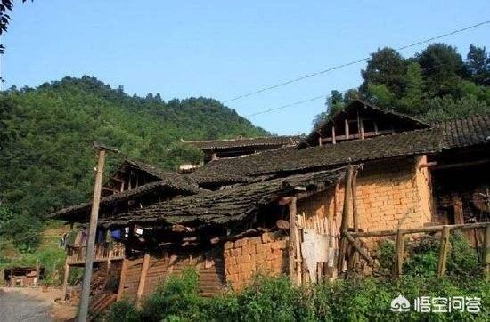 新房风水看前三年,为什么农村里老话造新房，三年好运？