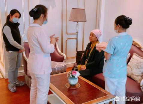 李白撒贝宁的老婆:撒贝宁当爹，喜获双胞胎，关于宝妈的产后护理，该注意什么？