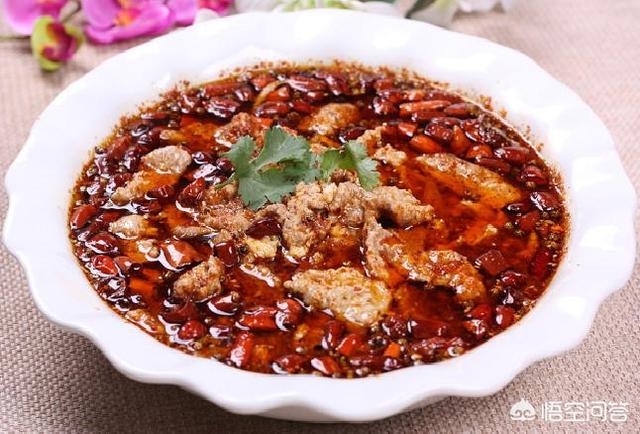 餐馆水煮活猫全过程:水煮牛肉的做法跟步骤是什么？