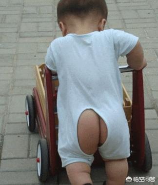 为何很多家长给孩子穿开裆裤，一岁多宝宝适合穿开裆裤吗