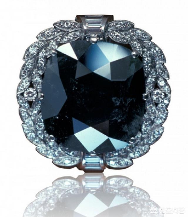 黑绿玉和墨绿玉区别,黑色宝石有哪些珍贵品种？