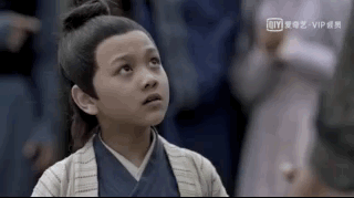李沁挽张若昀:关晓彤在王牌里对花花是否比较冷淡