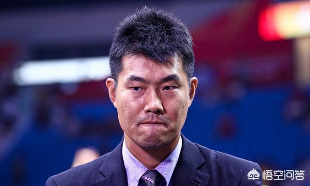 邓亚萍吐槽男篮:邓亚萍吐槽王仕鹏“倚老卖老”经常批评年轻运动员，你怎么看？