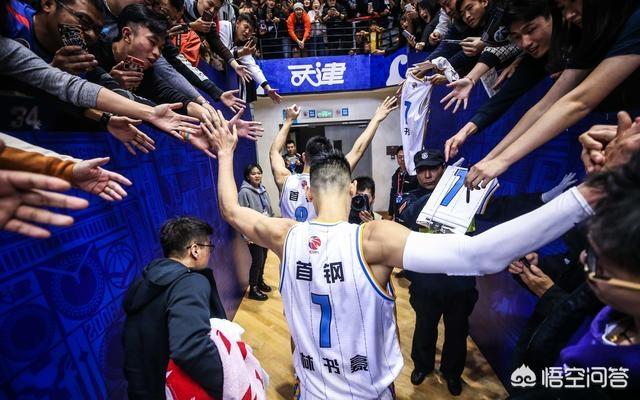 北京鸭队103:81天津先行者,林书豪25 6 9,如何评价本场比赛他的表现?