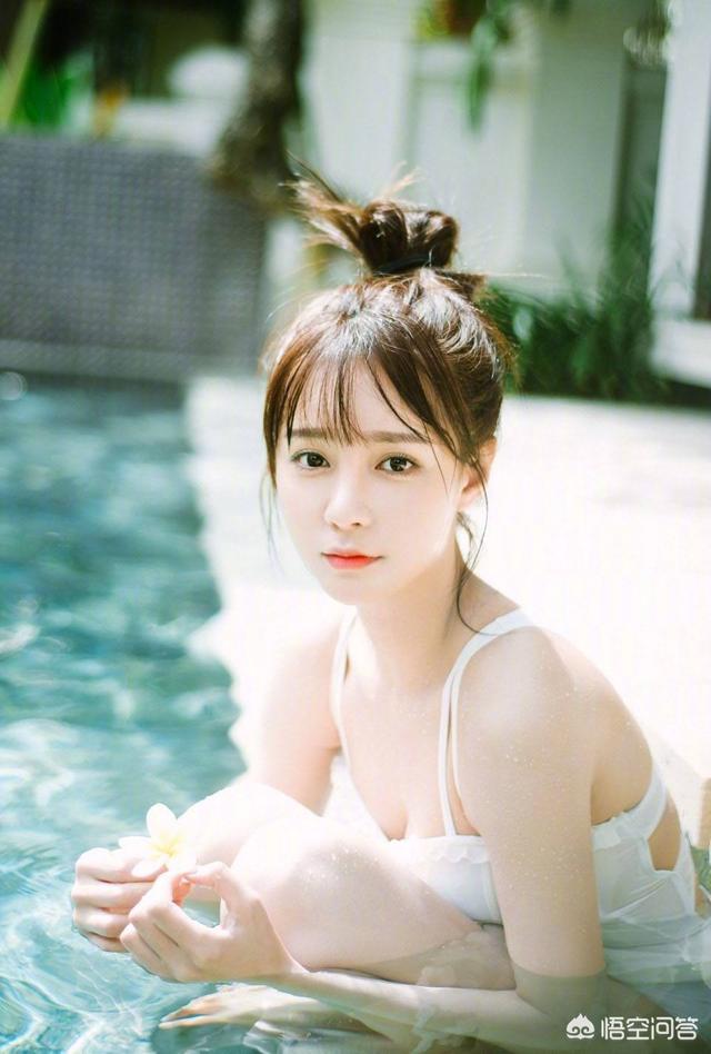 沈梦辰素颜:如何评价沈梦辰在《口红王子》中的表现？