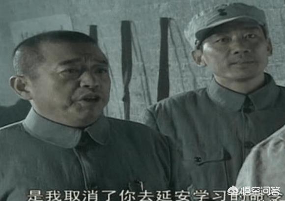 925部队回忆录小说，《亮剑》丁伟出身于四方面军，为什么称呼副总指挥为“老首长”