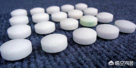 拉不拉多怎么除体味:拉布拉多身上体味重，有什么办法可以解决吗？