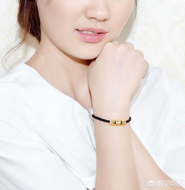 金手镯图片女款大全2021新款,结婚是买金镯子好还是玉镯子好？