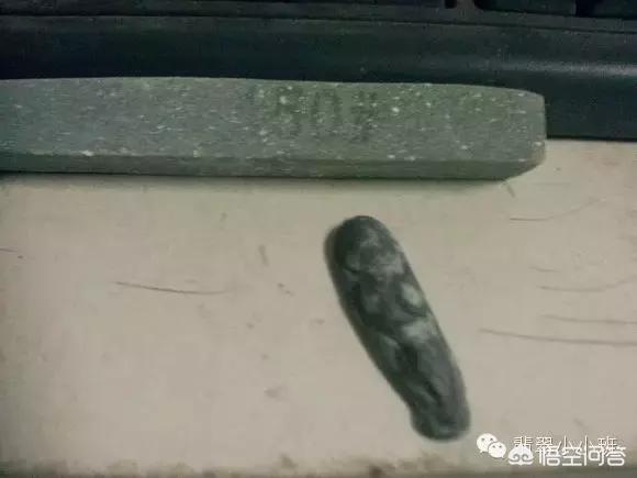 翡翠怎么保养才有光泽,翡翠的养护，方法是什么？怎么保养？