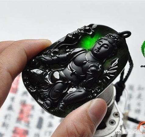 和田墨玉值钱吗,如何判断和田玉籽料墨玉值不值钱？