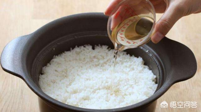 煮米饭时有什么技巧，米饭如何焖制才能既颗粒分明又有嚼劲