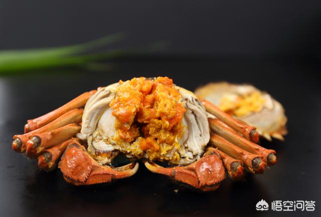 吃了正直爱洁蟹怎么办:大闸蟹蟹膏是绿色的，吃了有问题吗？
