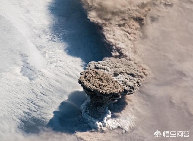 黄石公园超级火山:以现在人类的技术水平能不能扛住一场超级火山爆发