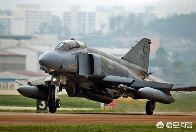 为什么米格21(歼7)被称为空中的ak47?它到底好在哪里?又有什么不足?