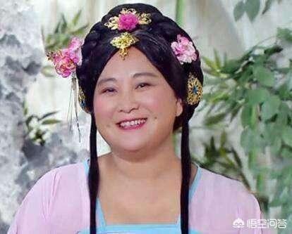 马思纯胖成贾玲:贾玲真的是越来越胖了，这样对身体不好啊，她为什么不减肥呢？