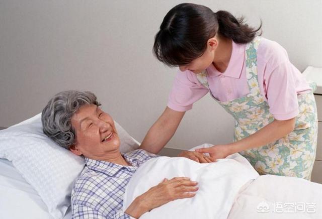 在做家政或者开家政公司的,觉得家政前景如何,如何发展？