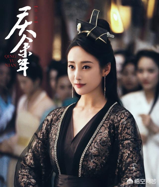 李沁挽张若昀:关晓彤在王牌里对花花是否比较冷淡