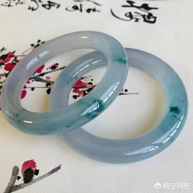 翡翠镯子全是棉为何还那么贵,为什么翡翠珠链是翡翠饰品里最贵的？