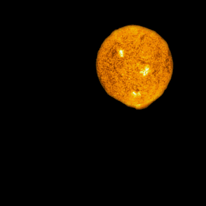 卫星拍到奥特曼塑像，为什么很多照片里，太空中地球的背景永远是漆黑的太阳光在哪里