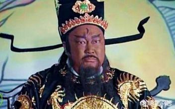 包拯的老婆是谁:包拯备受爱戴，皇帝也器重，为何在宋朝会暴毙而亡呢？