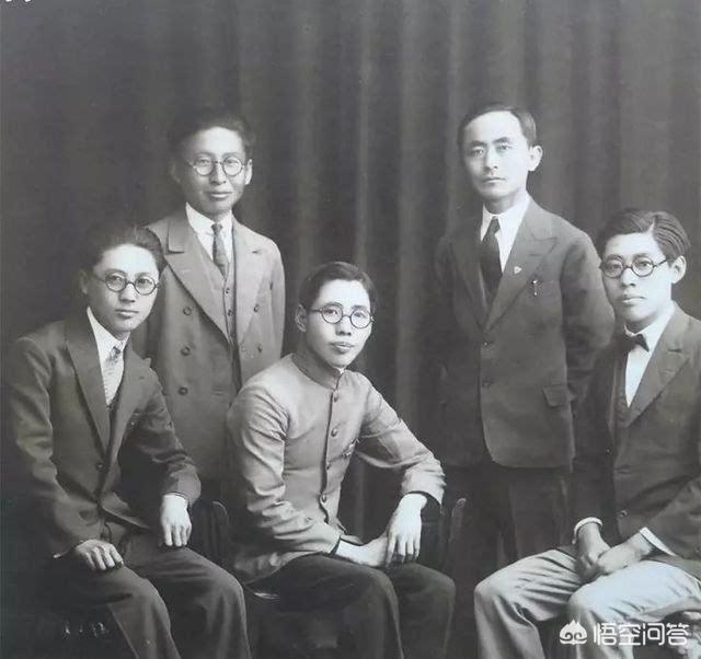 中国第一个飞行员:我国首位女宇航员刘洋，为何不再上太空了？如今咋样？