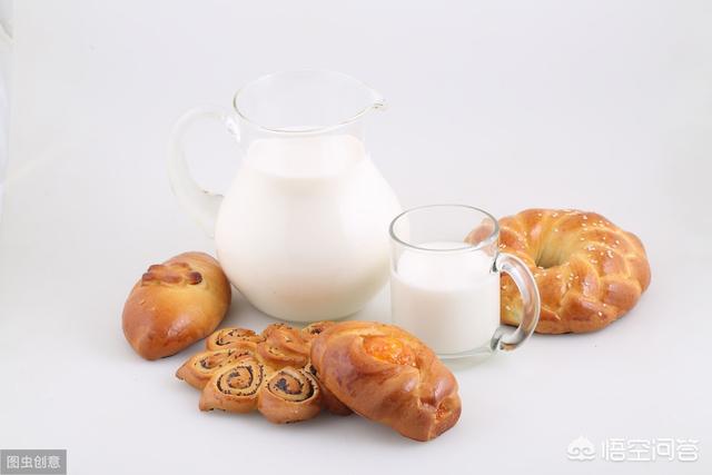 早餐吃牛奶和面包好,还是吃汤圆,饺子好？怎样吃早餐更营养？