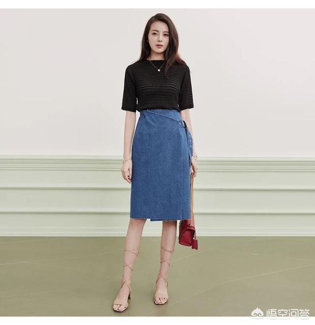 阿玛施<a href=https://maguai.com/list/77-0-0.html target=_blank class=infotextkey>女装</a>怎么样:20岁女生怎么买到有档次而不奢侈的衣服？