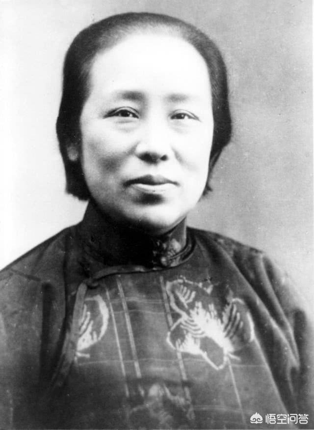 何香儗是什么人:寒梅女杰何香凝是怎样的一位传奇女性？