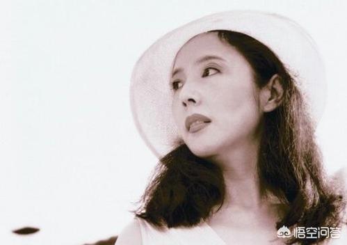 内涵网名污:为什么有人说严歌苓是最“骚气”的女作家