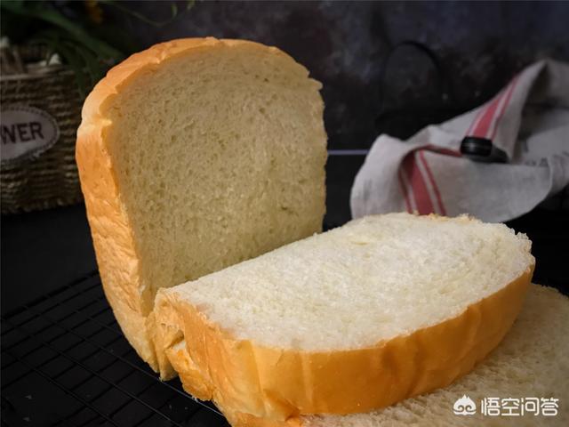 怎样用面包机做面包?怎样用面包机做面包又松又软窍门