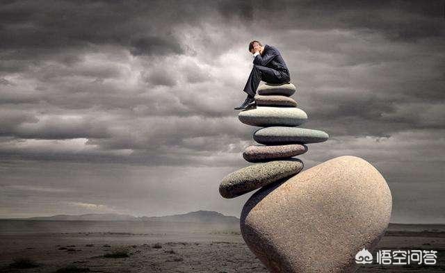 李嘉诚是怎么创业的(李嘉诚创业的艰辛历程)