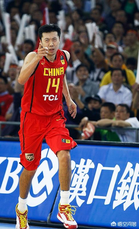 邓亚萍吐槽男篮:邓亚萍吐槽王仕鹏“倚老卖老”经常批评年轻运动员，你怎么看？